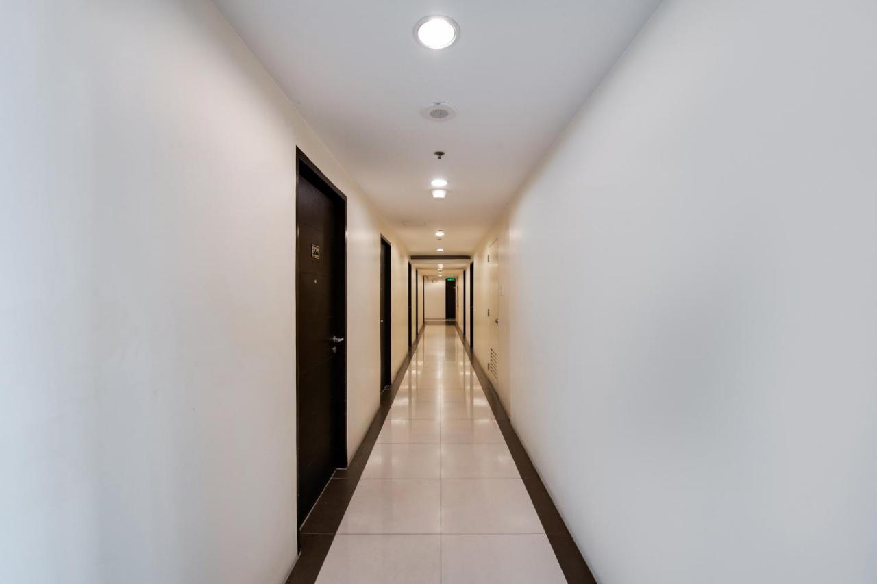 Oyo 508 Vista Wil Tower Hotel Manila Exterior photo